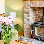 1 Chapel Terrace Holiday home